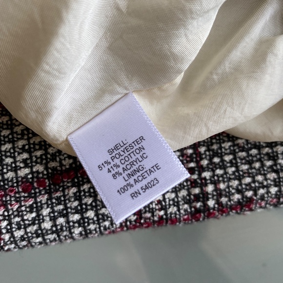 Banana Republic - Tweed Petite Mini Skirt Red Deep Garnet Burgundy - Size 2P - Picture 8 of 9